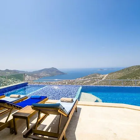 şato-hill * Kalkan